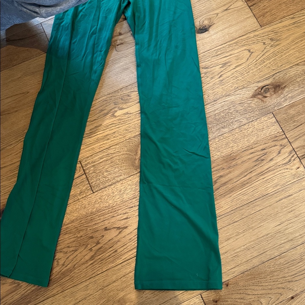 😊Vitality Teal Performance Flare Leggings. SMALL/LONG - Picture 3 of 5